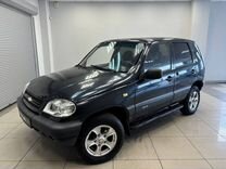 Chevrolet Niva 1.7 MT, 2005, 160 000 км, с пробегом, цена 200 000 руб.