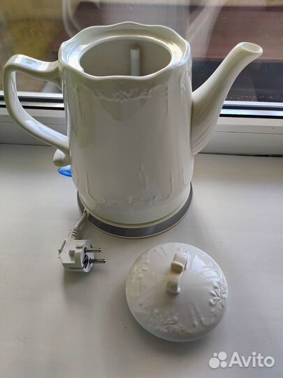 Чайник электрический delta DL-1236 белый