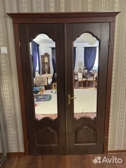 Двери межкомнатные деревянные