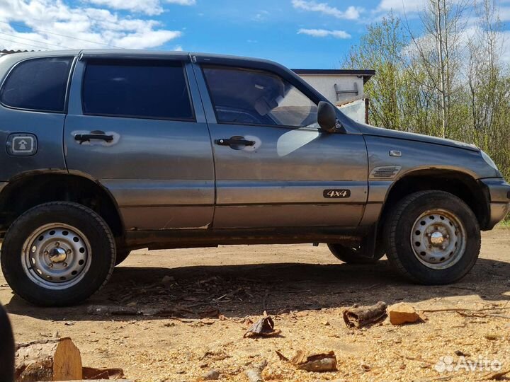 Chevrolet Niva 1.7 МТ, 2004, 200 000 км