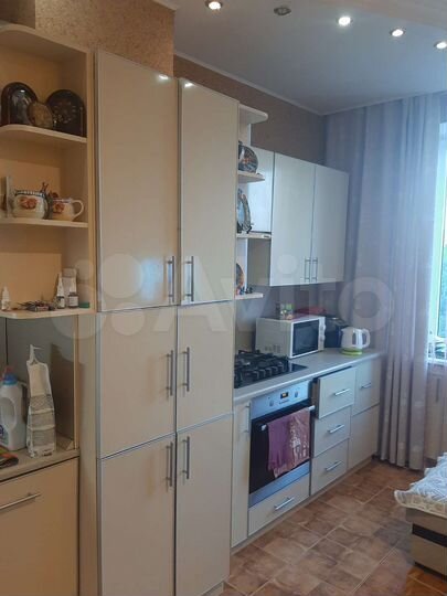 3-к. квартира, 80 м², 5/5 эт.
