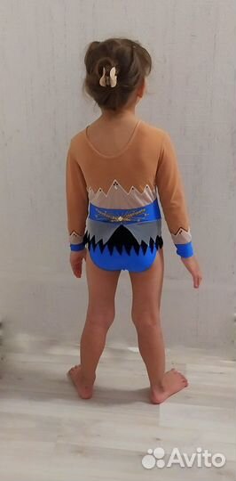 Гимнастический купальник (фигурное катание)