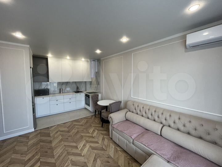 2-к. квартира, 42 м², 16/23 эт.