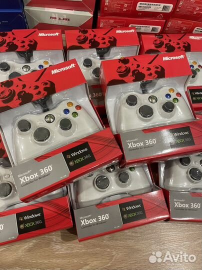 Геймпад Xbox 360 белый провдной