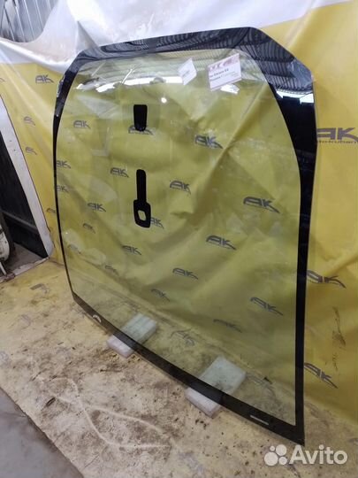 Стекло лобовое citroen C4 picasso Д/Д новый