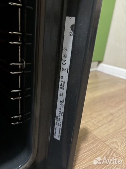 Электрический духовой шкаф