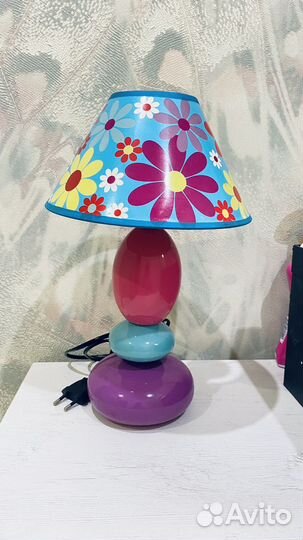 Лампа настольная