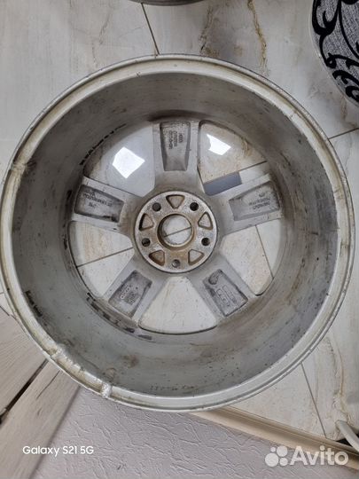 Диск replica audi r 18 5/112