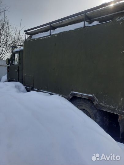 ГАЗ 69 2.1 МТ, 1972, 100 000 км