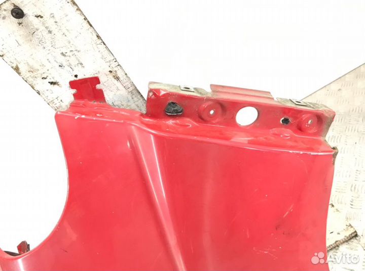 Крыло переднее правое Opel Vivaro 1.9 cdti 2006