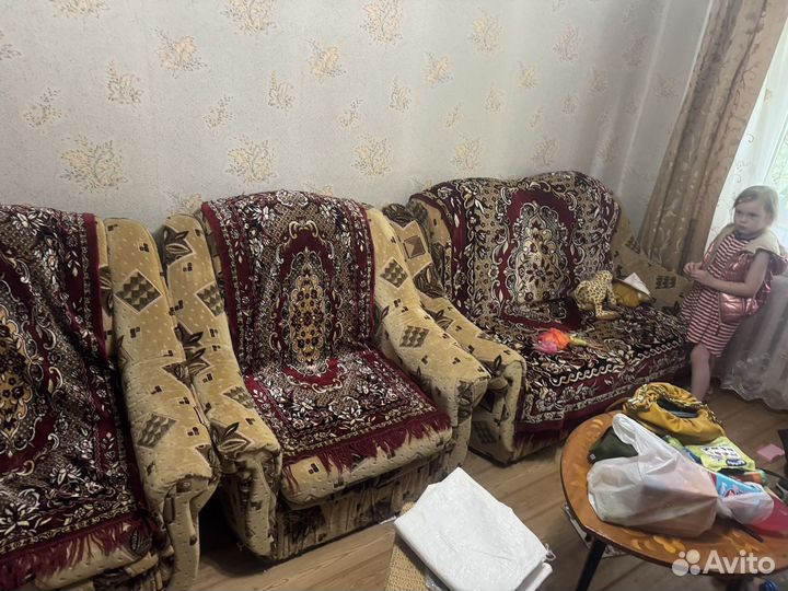 Диван и 2 кресла