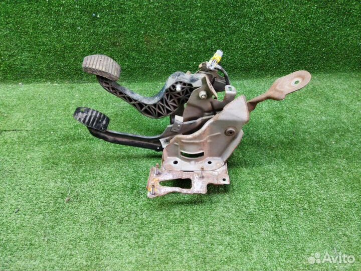 Педальный узел Citroen C4 2005-2011