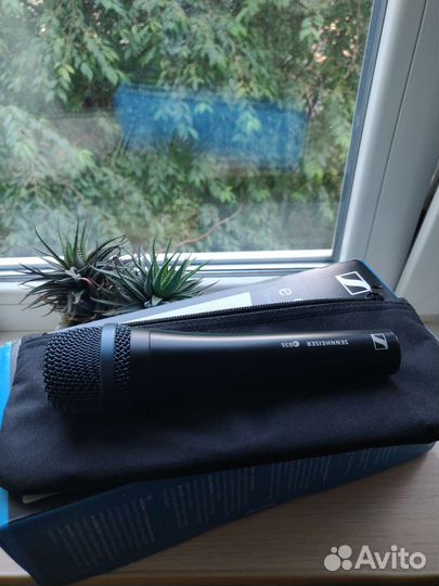 Вокальный микрофон Sennheiser E935