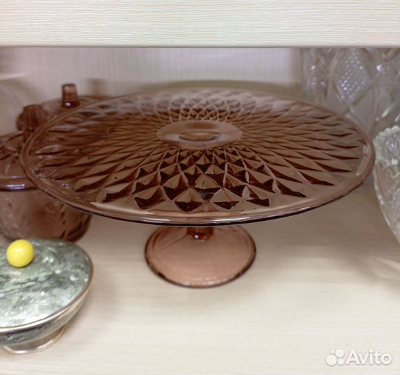 Ваза на ножке тортовница цветное стекло СССР