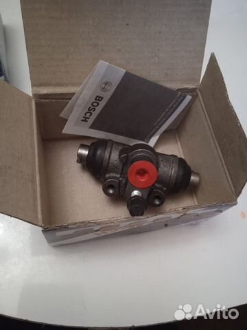 Новые Тормозные цилиндры Bosch на Mazda323,626,MX3