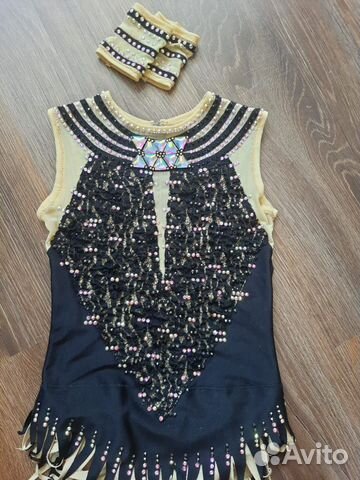 Продам купальник для художественной гимнастике