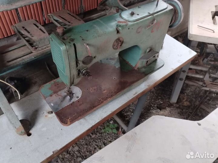 Швейная машинка бу электрическая