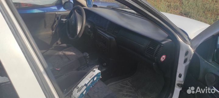 Разбор Opel Vectra b 1.8 AT