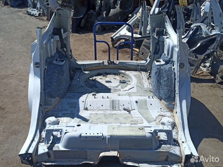 Задняя правая четверть ford kuga 2 2013 г