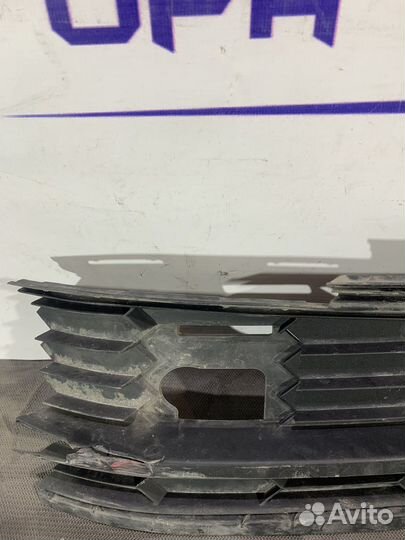 Решетка в бампер правая Skoda Kodiaq 565807368 NS7