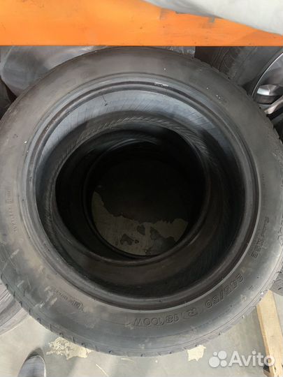 Michelin Radial XSE 245/50 R18 100W