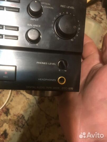 Дека кассетная сони DTC 670