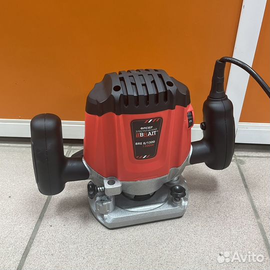 Фрезер электрический brait 1300w новый