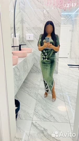 Вечернее платье