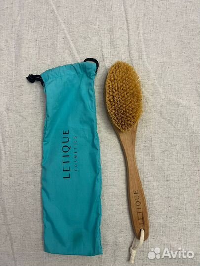 Щетка для сухого массажа летик