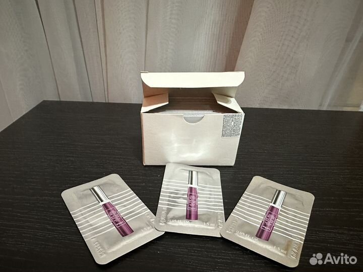 Sisley black rose eye contour fluid