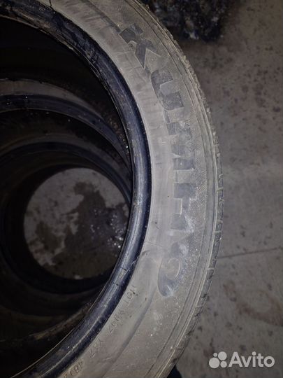 Kumho Ecsta 711 215/55 R18 28R