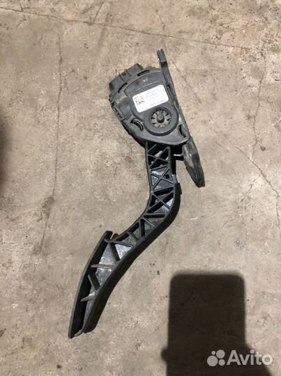 Педаль газа Suzuki Grand Vitara TD54W