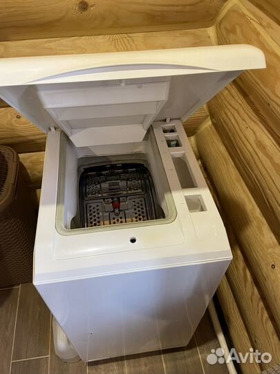 Стиральная машина с вертикальной загрузкой