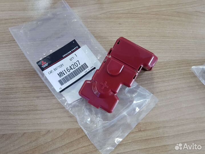 Крышка клеммы