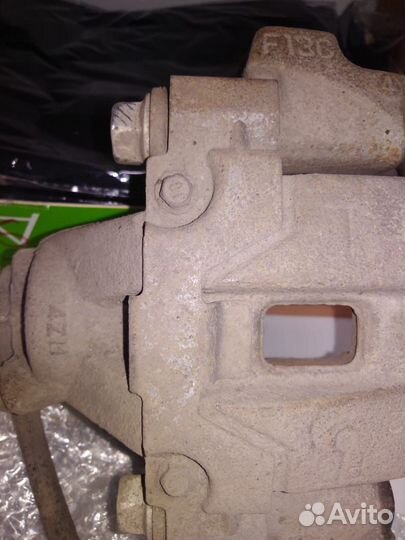 Комплект тормозных дисков и суппортов