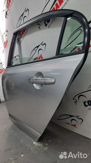 Дверь задняя левая Honda Civic 4d