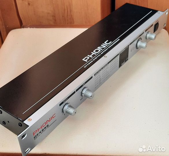 Процессор эффектов phonic DFX256