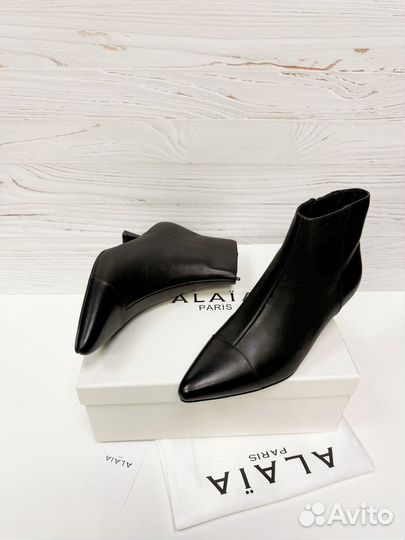 Ботильоны Alaia