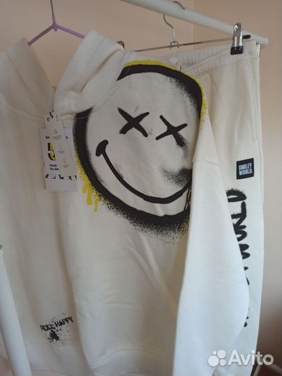 Костюм Zara новый 152 рост