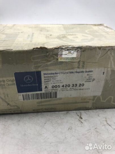 Тормозные колодки переднее Mercedes-Benz C-Class