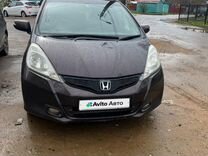 Honda Fit 1.3 CVT, 2013, 78 000 км, с пробегом, цена 1 250 000 руб.