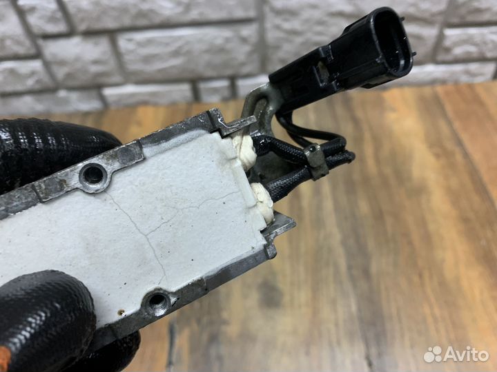 Lexus RX 350 Резистор топливного насоса