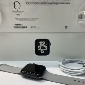 Apple watch se 44 MM