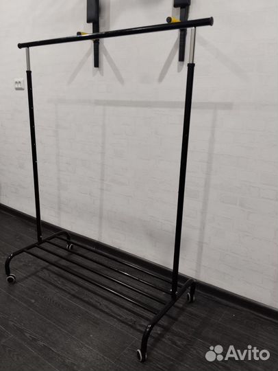 Вешалка напольная