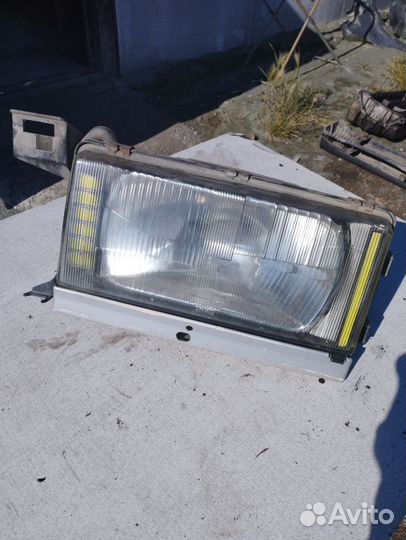 Фара левая vоlvo 760 вольво 760
