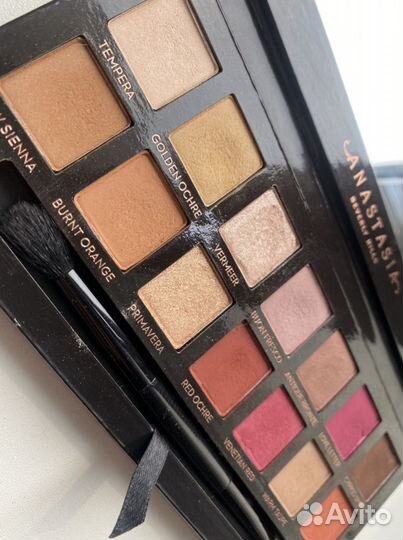 Тени Modern Renaissance