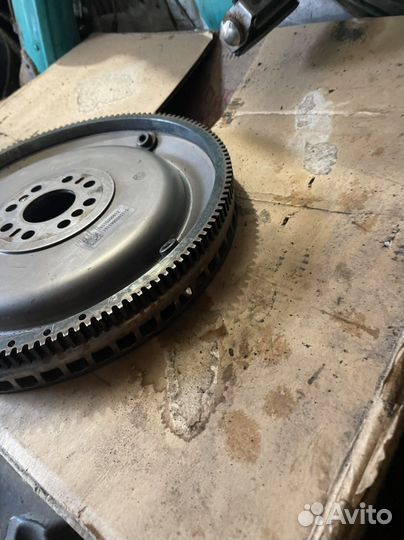 Маховик Mercedes Benz OM651 2.1d