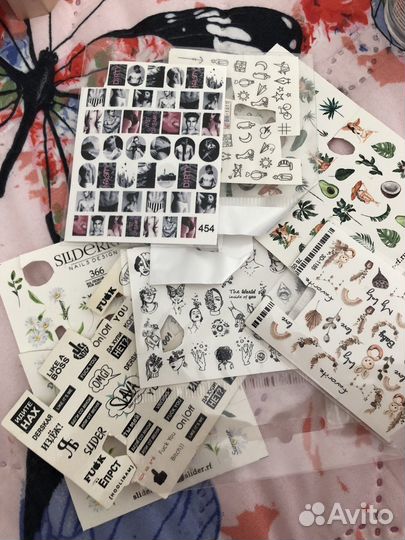 Лампа для маникюра + слайдеры