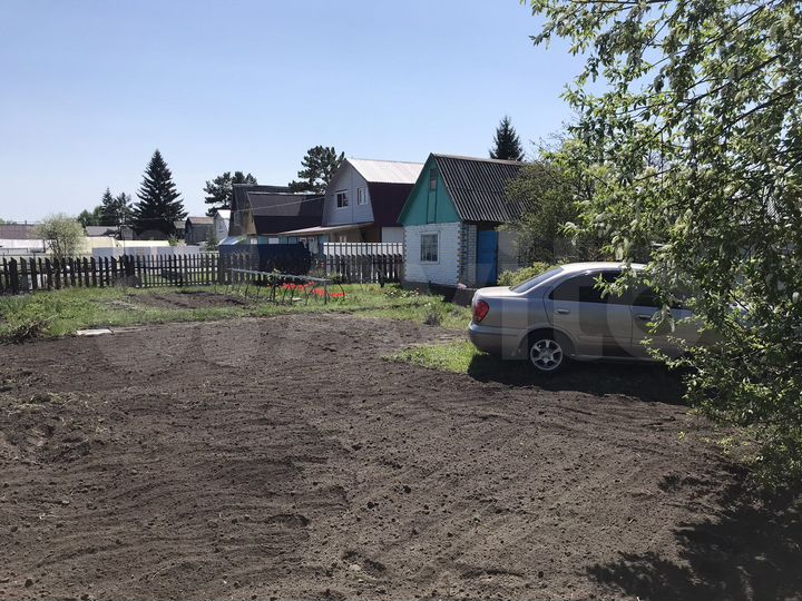 Дача 17 м² на участке 5,5 сот.