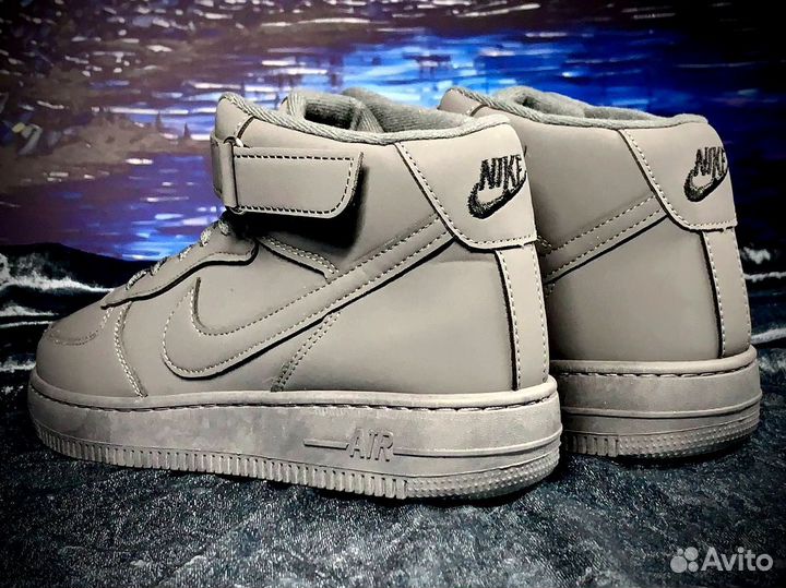 Кроссовки Nike Air Force